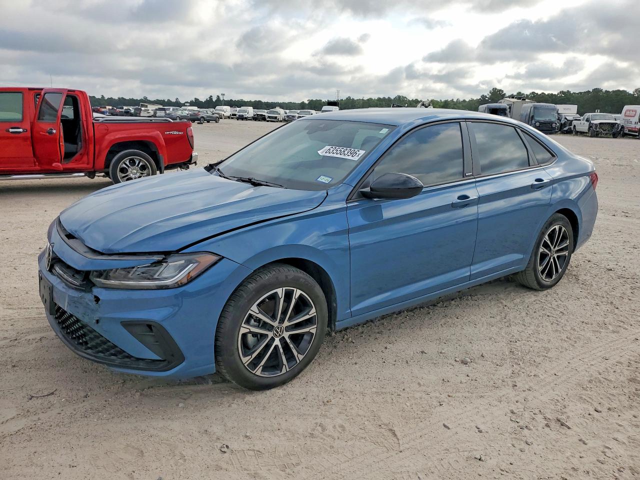 2025 Volkswagen Jetta Sport, VIN 3VWBX7BU5SM032775 — Front end