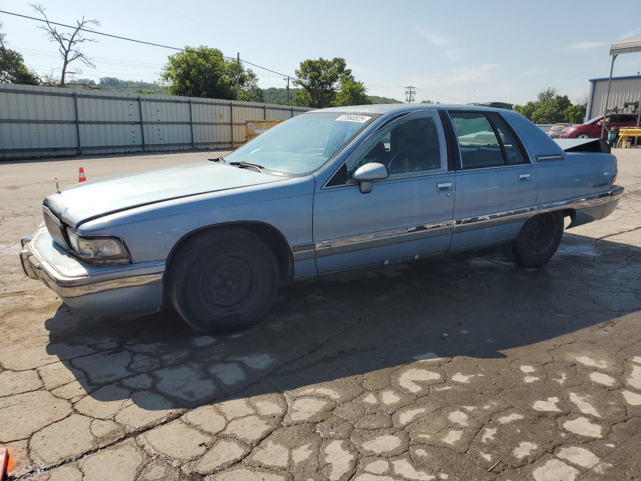 1992 Buick Roadmaster Ltd, VIN 1G4BT5374NR418761 — Rear end