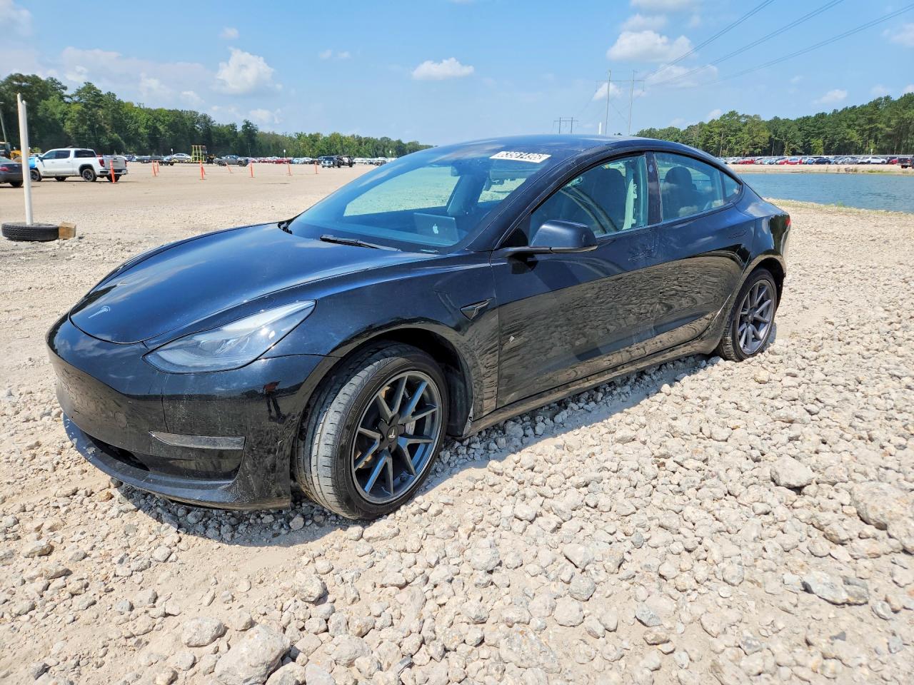 2022 Tesla Model 3, VIN 5YJ3E1EA2NF370218 — Rear end