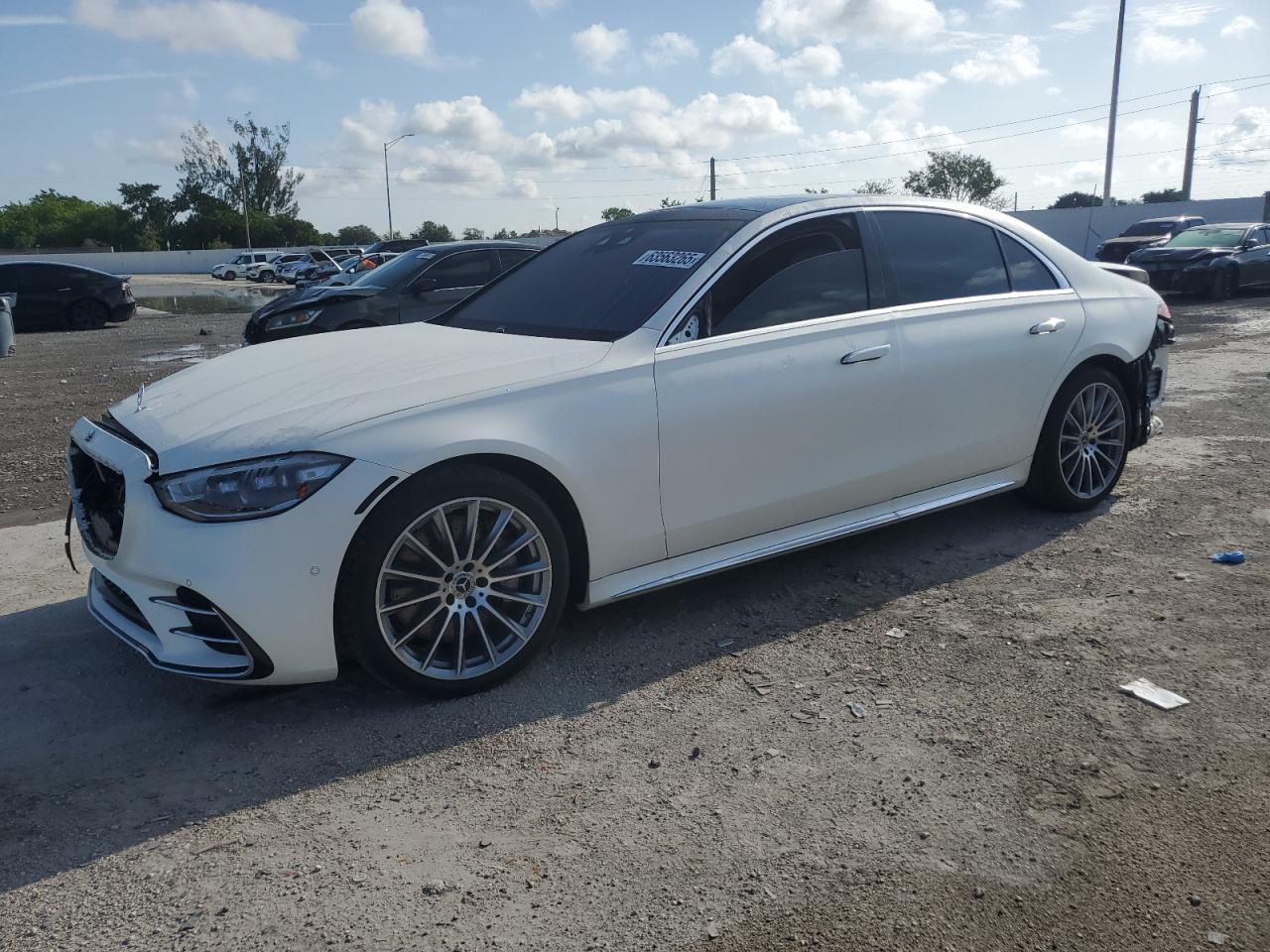 2022 Mercedes-Benz S 500, VIN W1K6G6DB2NA125738 — Front end