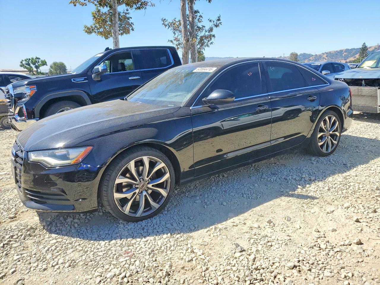 2013 Audi A6 Premium Plus, VIN WAUGFAFC1DN022955 — Зад