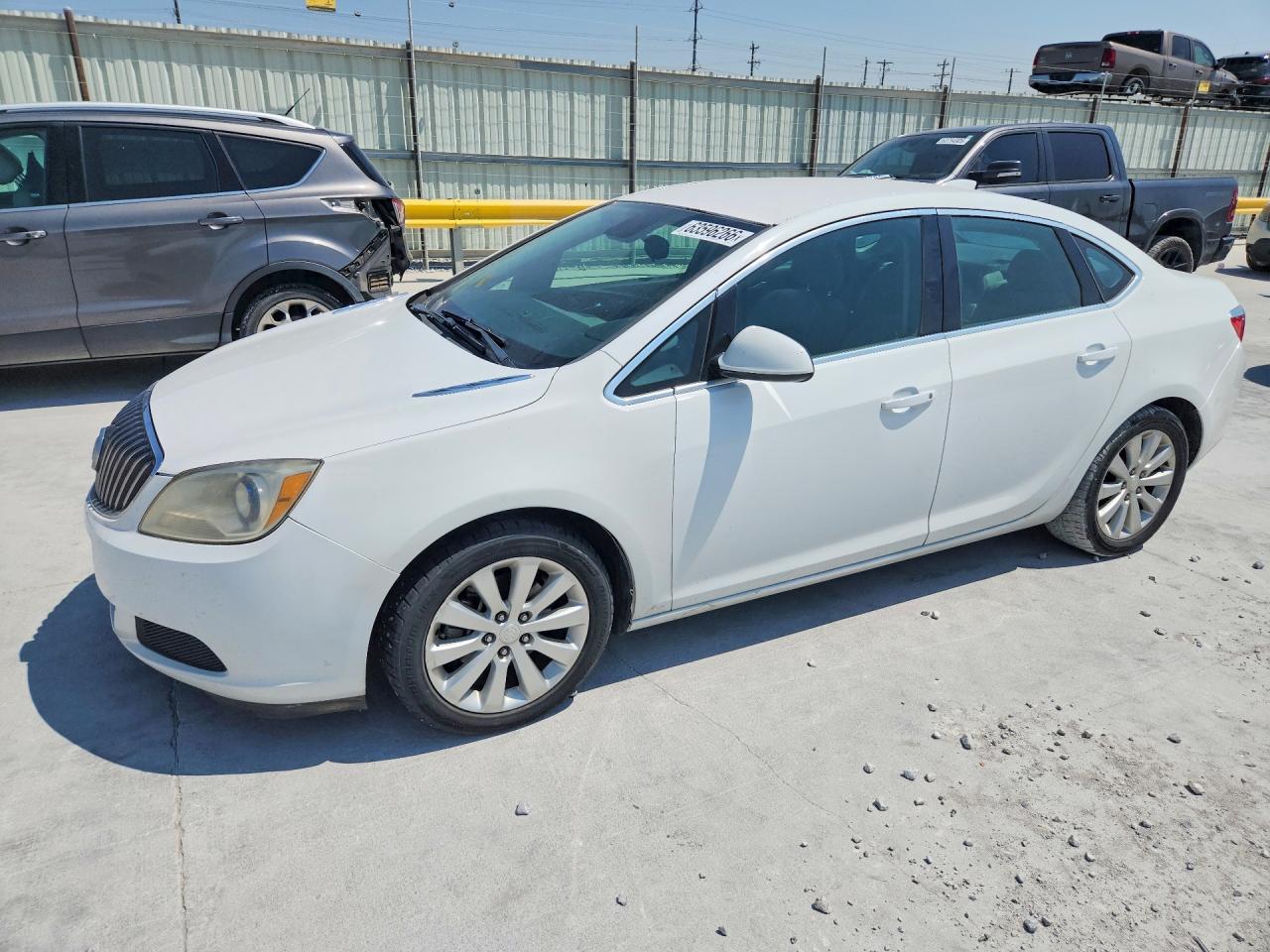 2015 Buick Verano, VIN 1G4PP5SK8F4174675 — Обычный износ