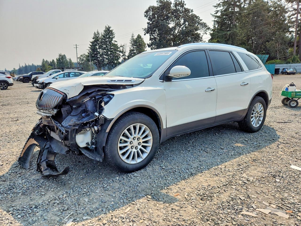2012 Buick Enclave Leather, VIN 5GAKRCED8CJ389272 — Front end