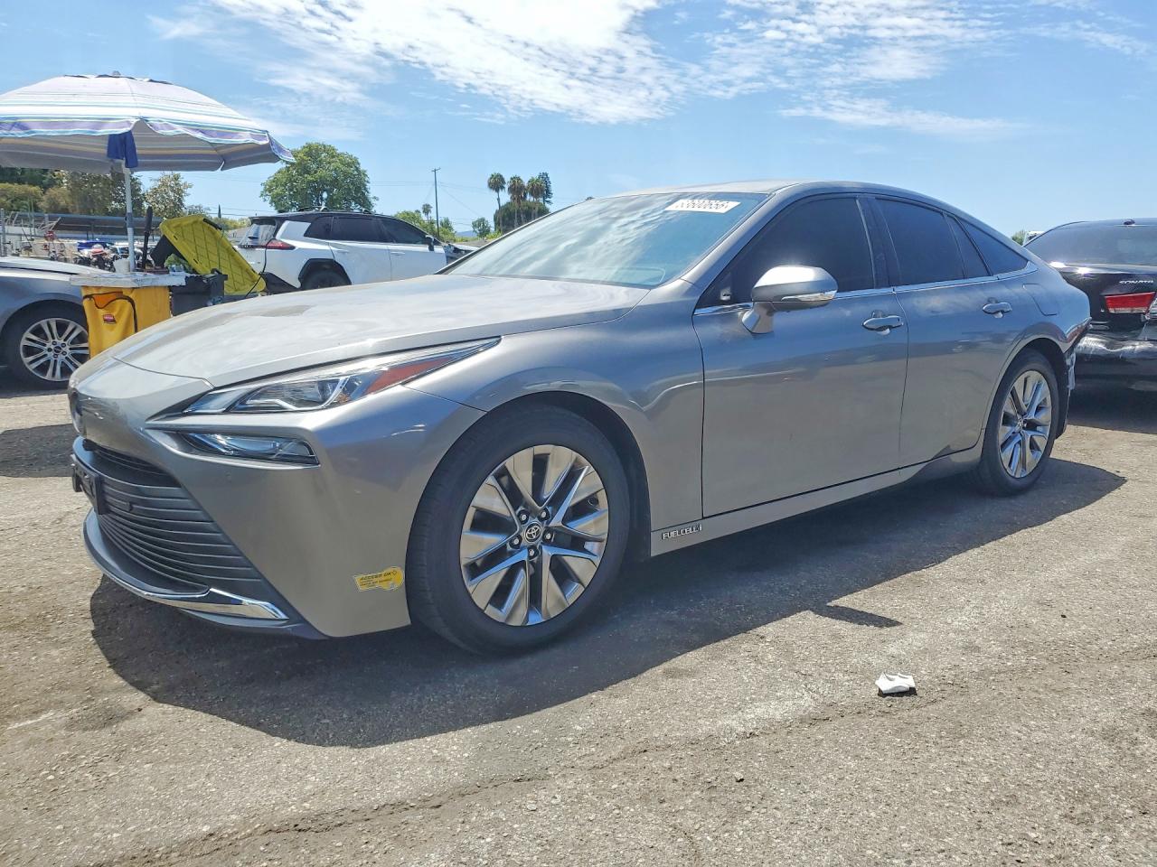 2022 Toyota Mirai XLE, VIN JTDAAAAA5NA004979 — Зад
