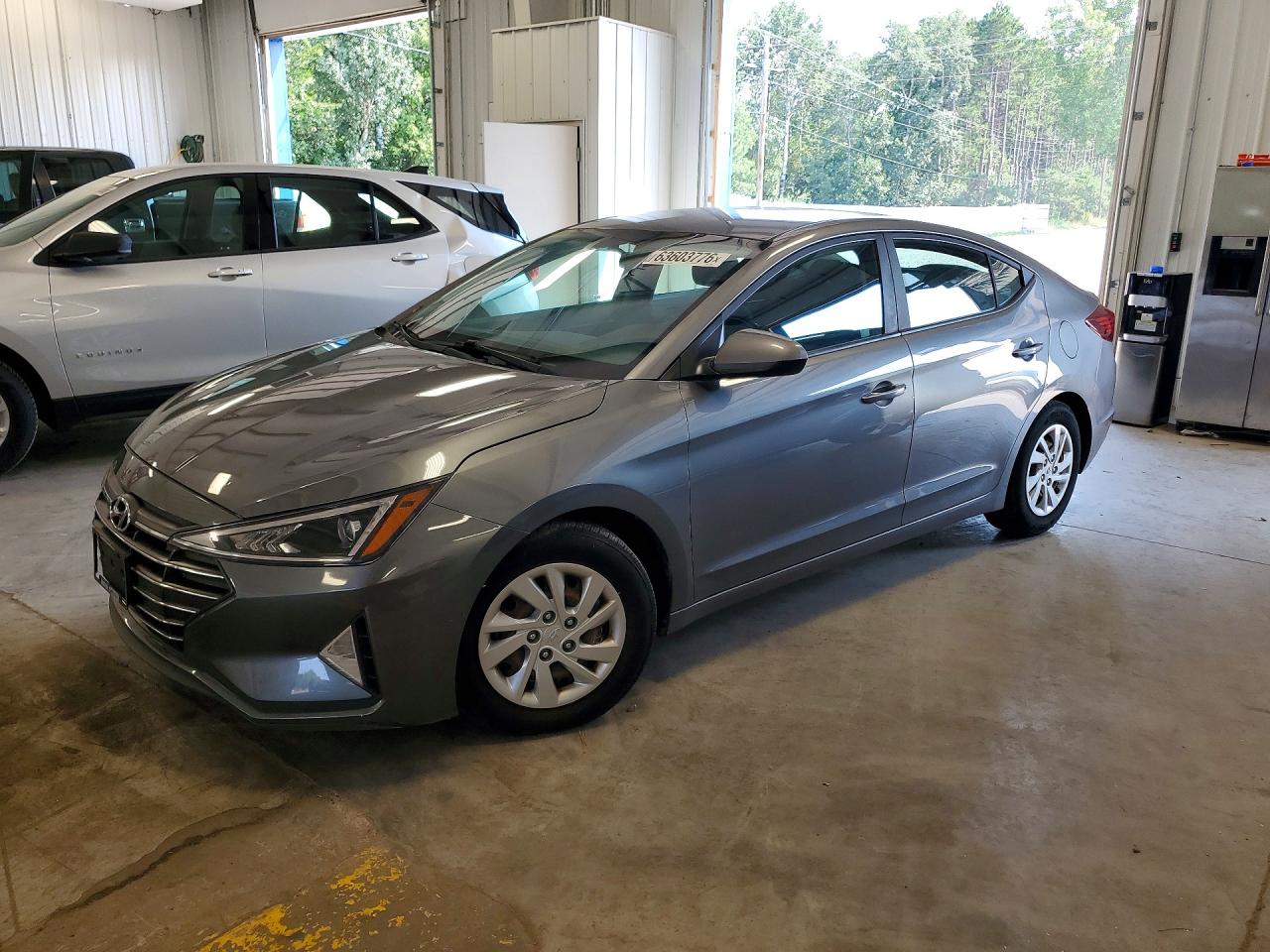 2019 Hyundai Elantra SE, VIN 5NPD74LF0KH414843 — Mechanical