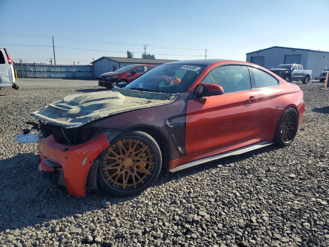 2015 BMW M4, VIN WBS3R9C59FK332247 — Перед