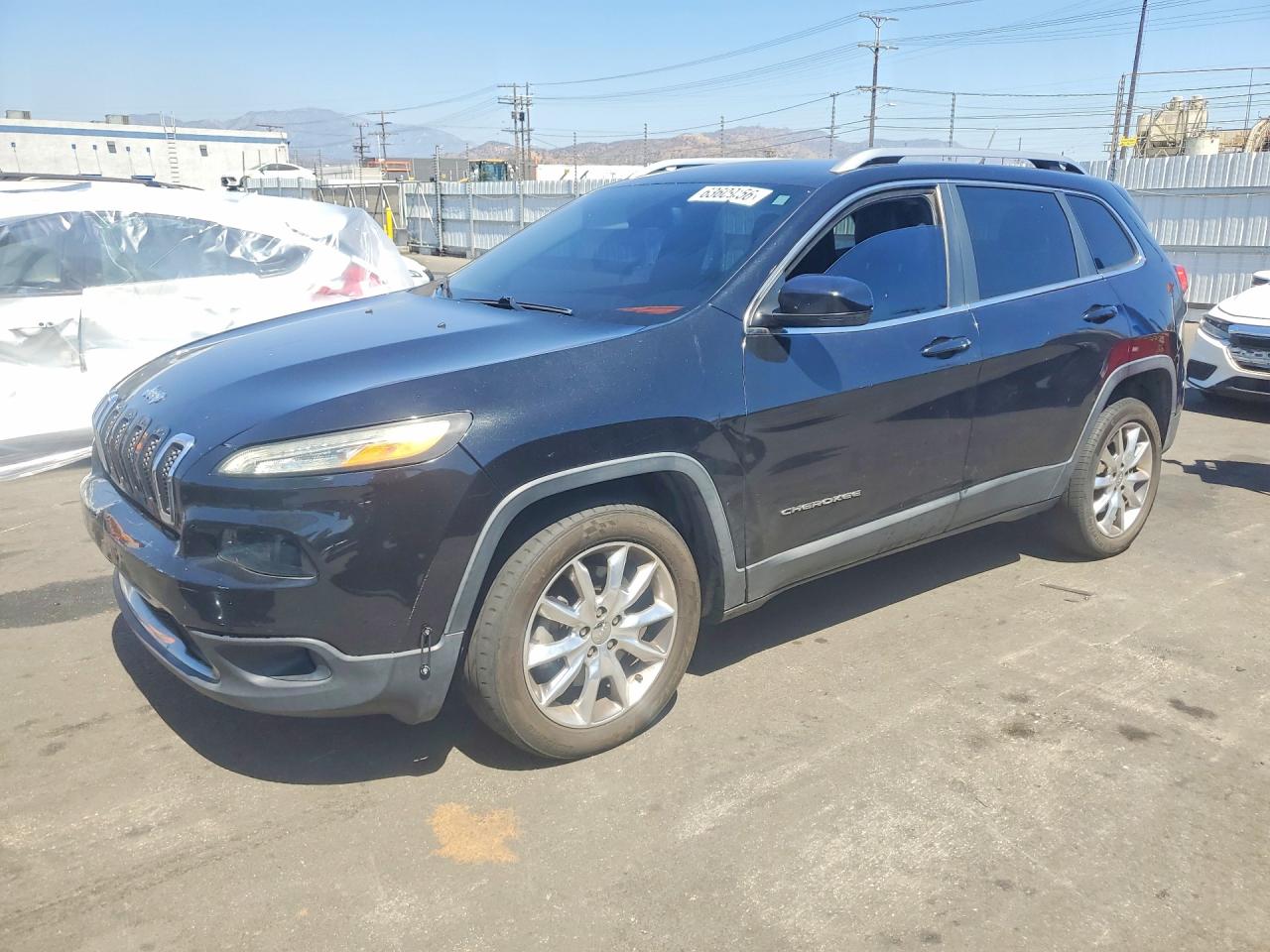 2014 Jeep Cherokee Limited, VIN 1C4PJLDS7EW158574 — Мелкие вмятины и царапины