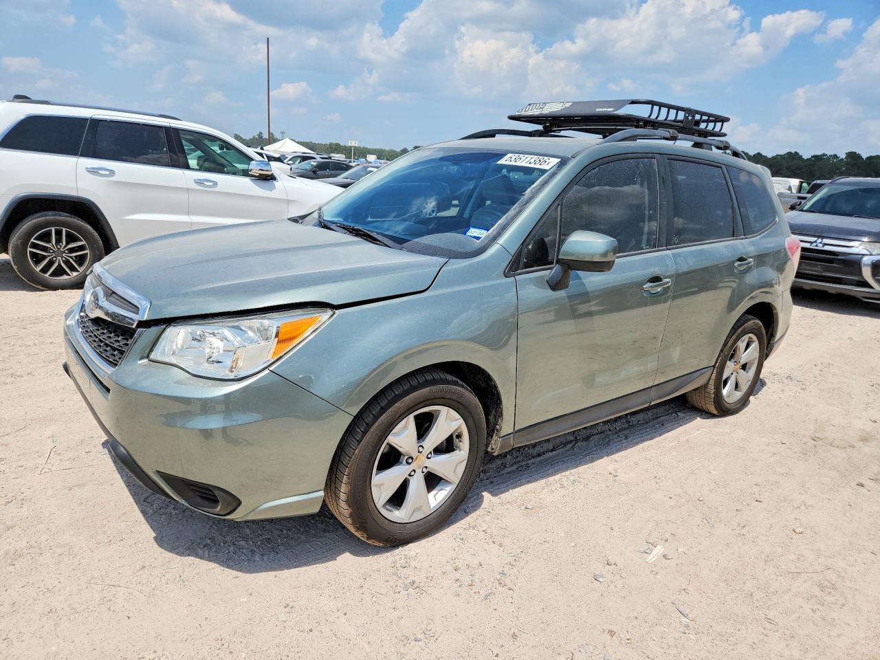 2015 Subaru Forester Premium, VIN JF2SJADC0FH451912 — Minor dents and scratches