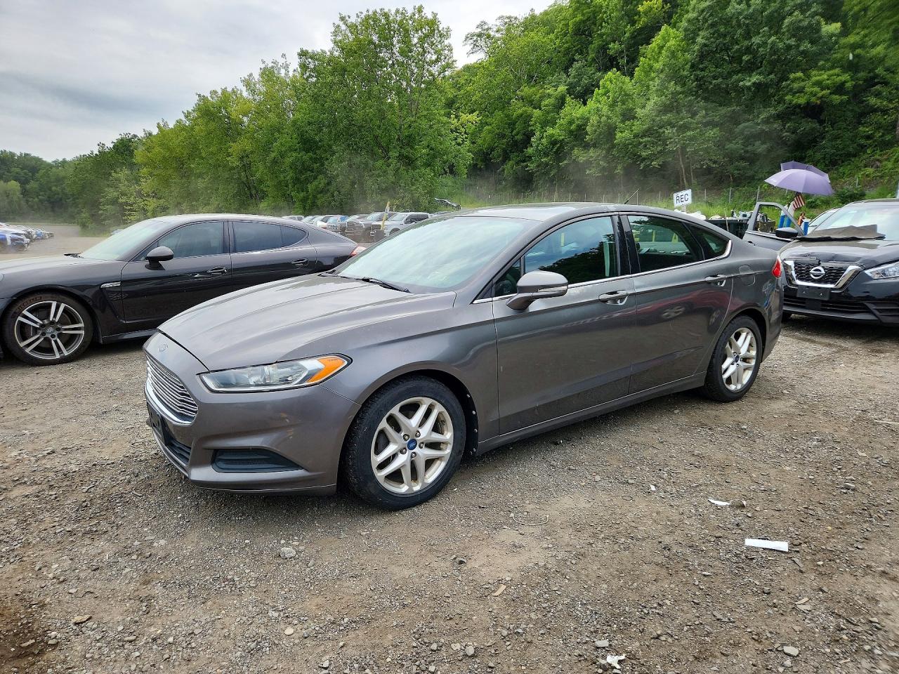 2013 Ford Fusion SE, VIN 3FA6P0H74DR173636 — Front end