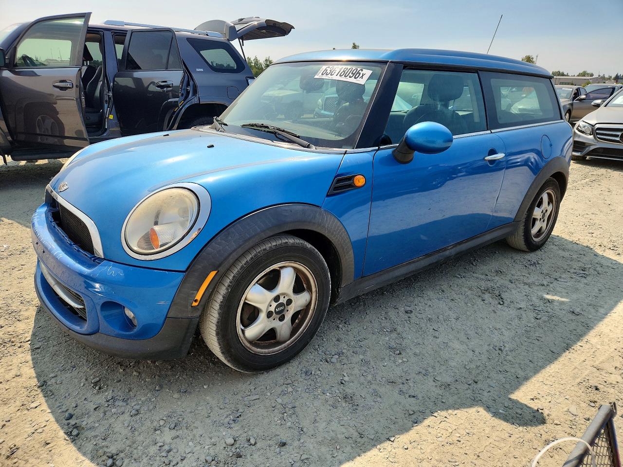2011 MINI Clubman, VIN WMWZF3C5XBT267515 — Rear end