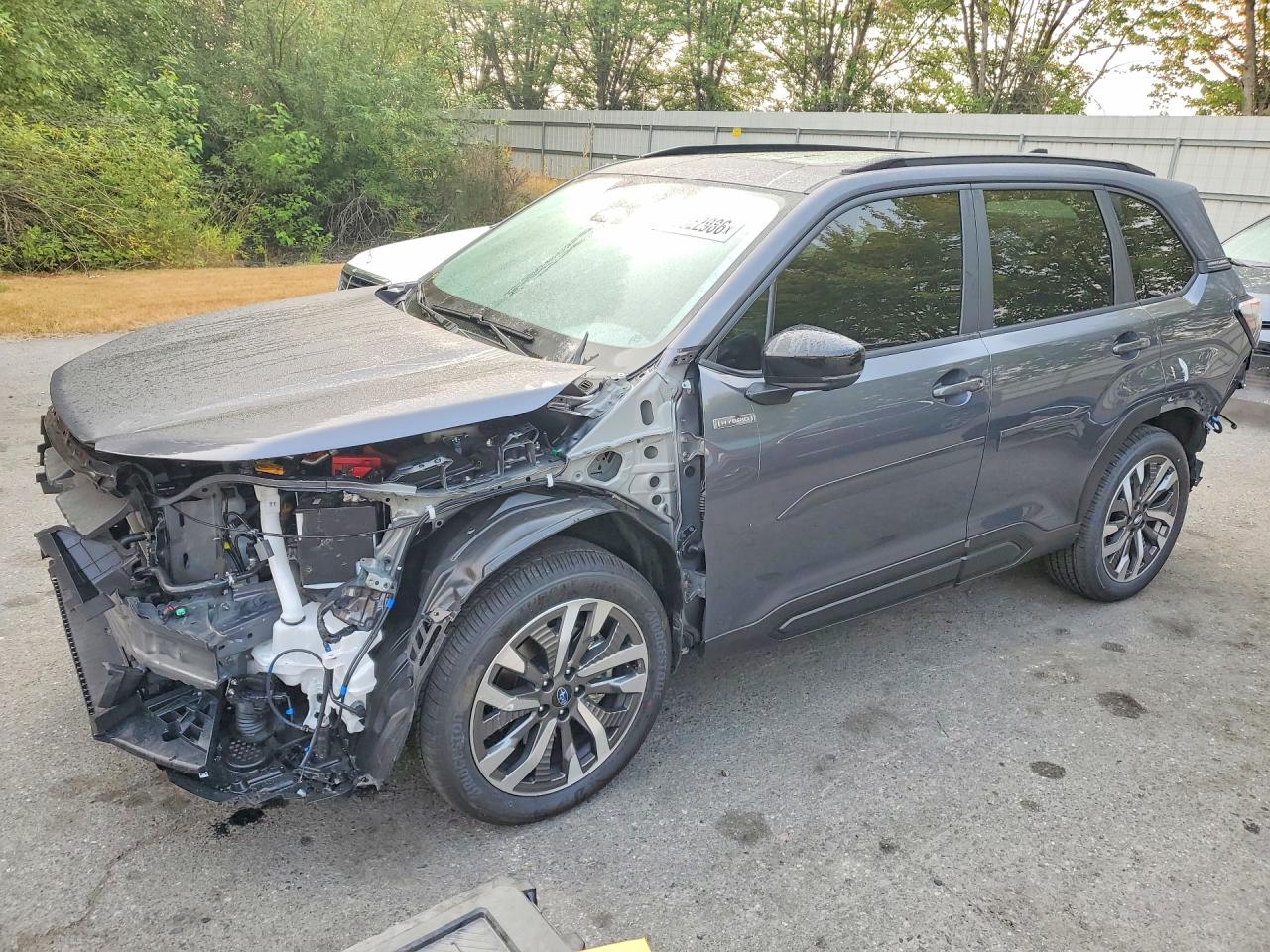 2025 Subaru Forester Touring Hybrid, VIN JF2SLSTD0SH454961 — Front end