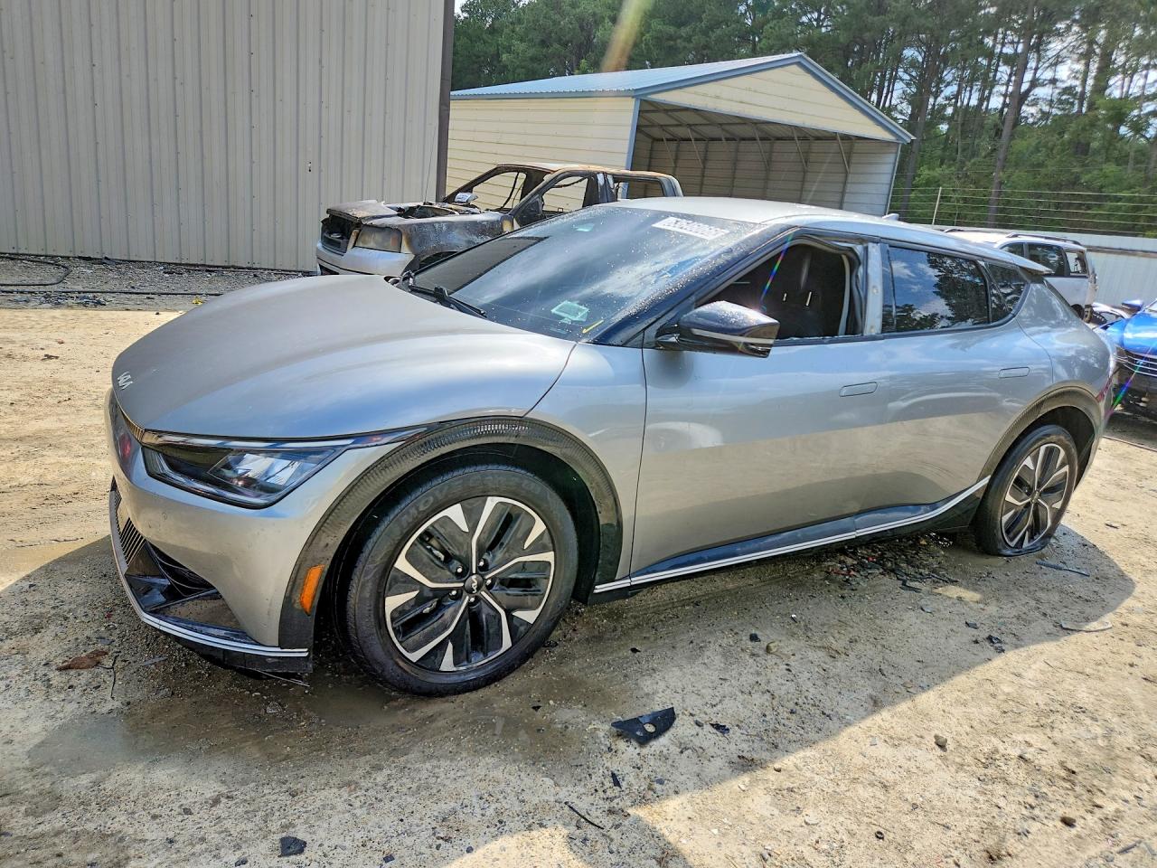 2023 Kia EV6 Wind, VIN KNDC34LA1P5604086 — Front end