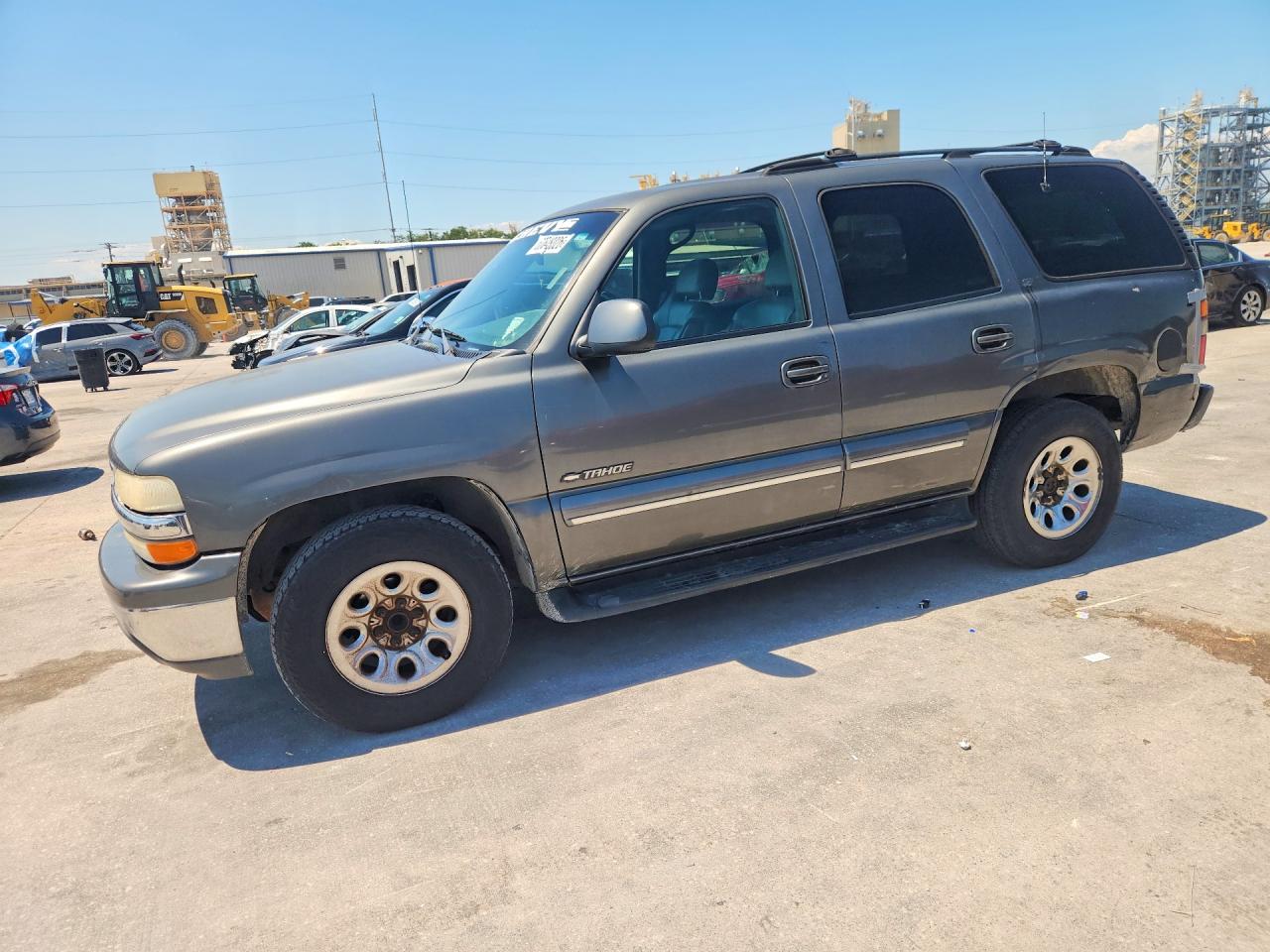 2001 Chevrolet Tahoe LS, VIN 1GNEC13T61R177908 — All over