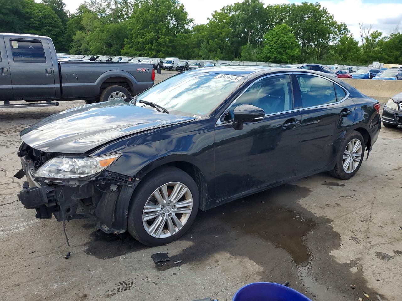 2014 Lexus ES 330, VIN JTHBK1GG5E2088825 — Minor dents and scratches