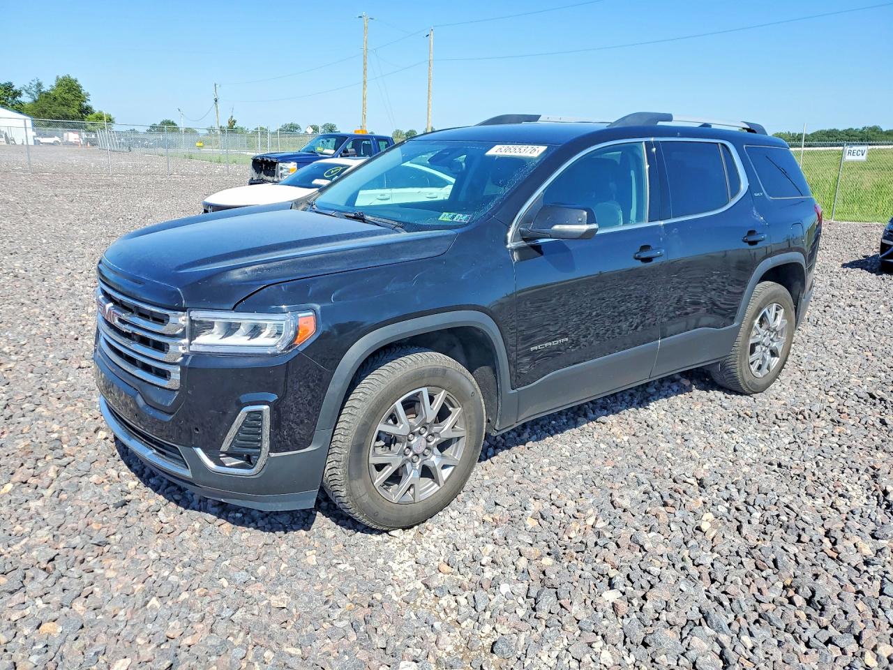2021 GMC Acadia SLT, VIN 1GKKNUL43MZ187918 — Front end