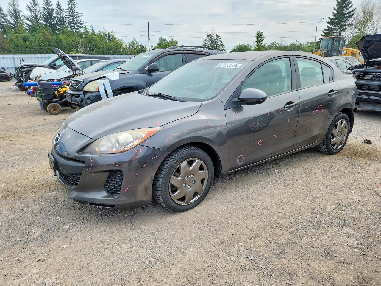 2013 Mazda 3 GX, VIN JM1BL1UF1D1705149 — Rear end