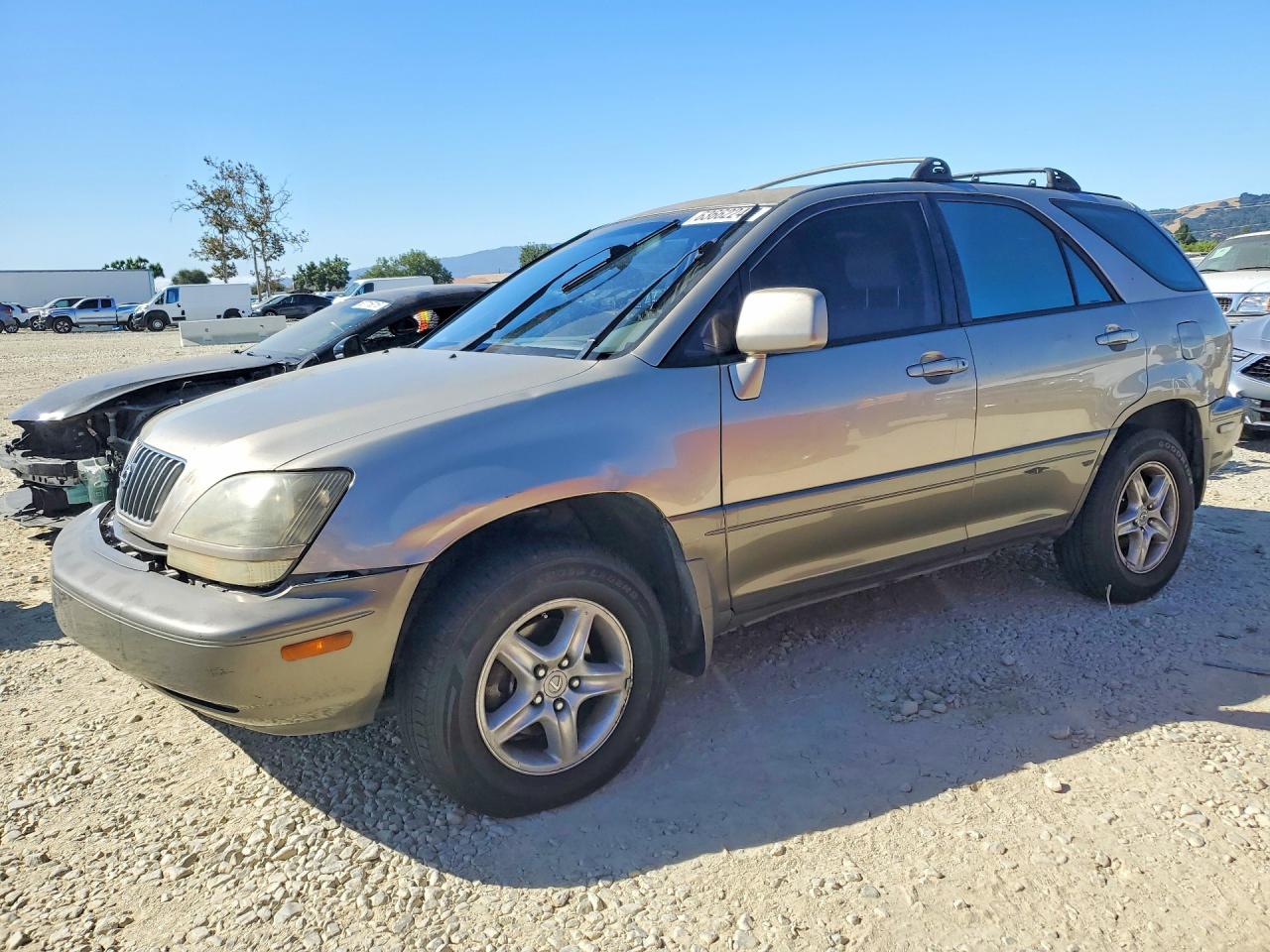 1999 Lexus RX 300, VIN JT6HF10U4X0014415 — Перед