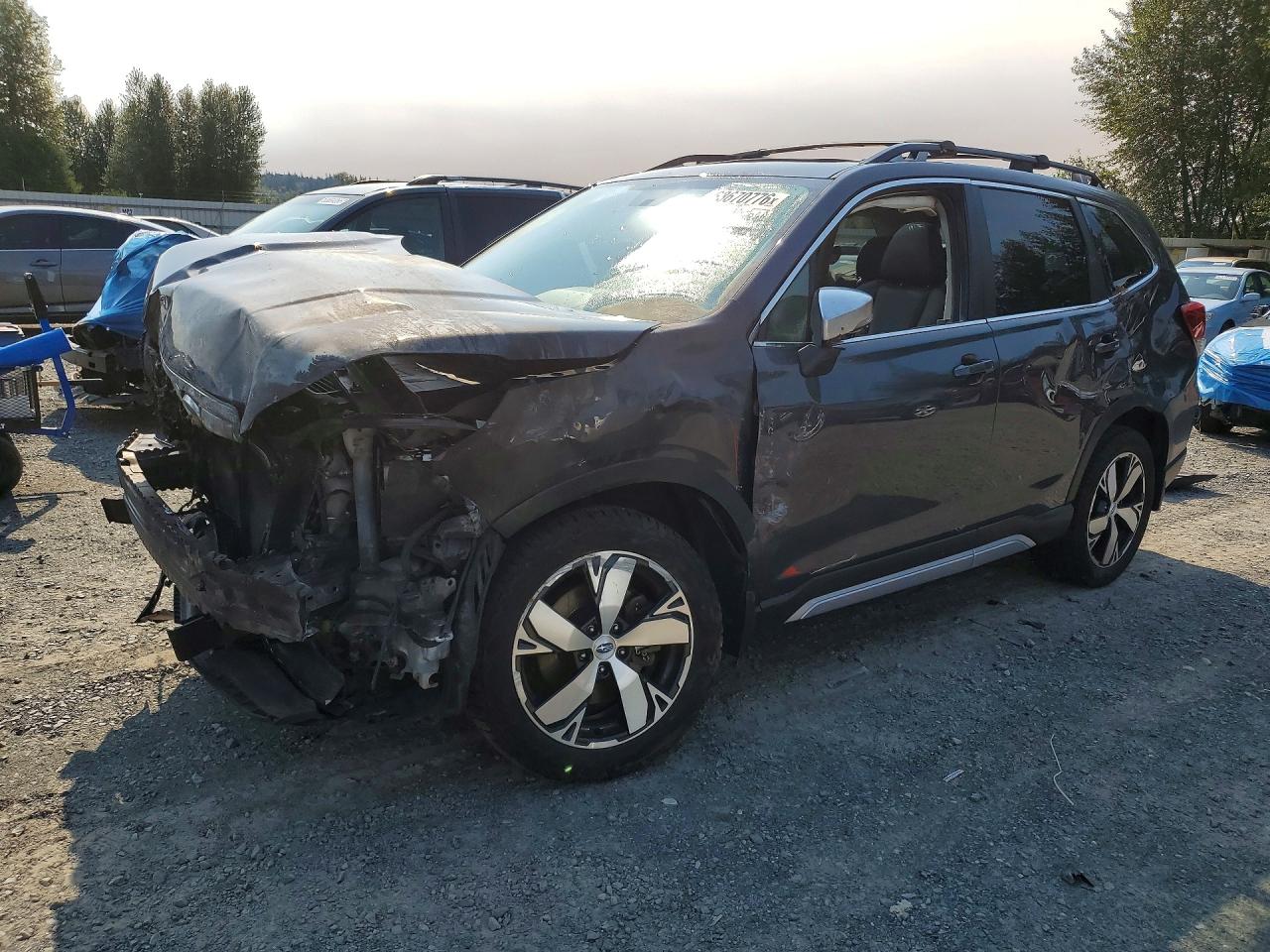 2021 Subaru Forester Touring, VIN JF2SKAXC8MH454689 — Front end