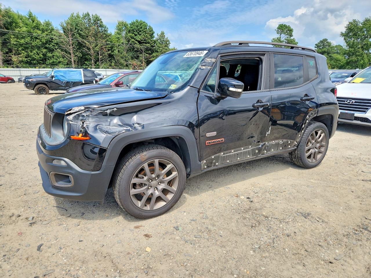 2016 Jeep Renegade 75th Anniversary, VIN ZACCJBBT0GPD62010 — Front end