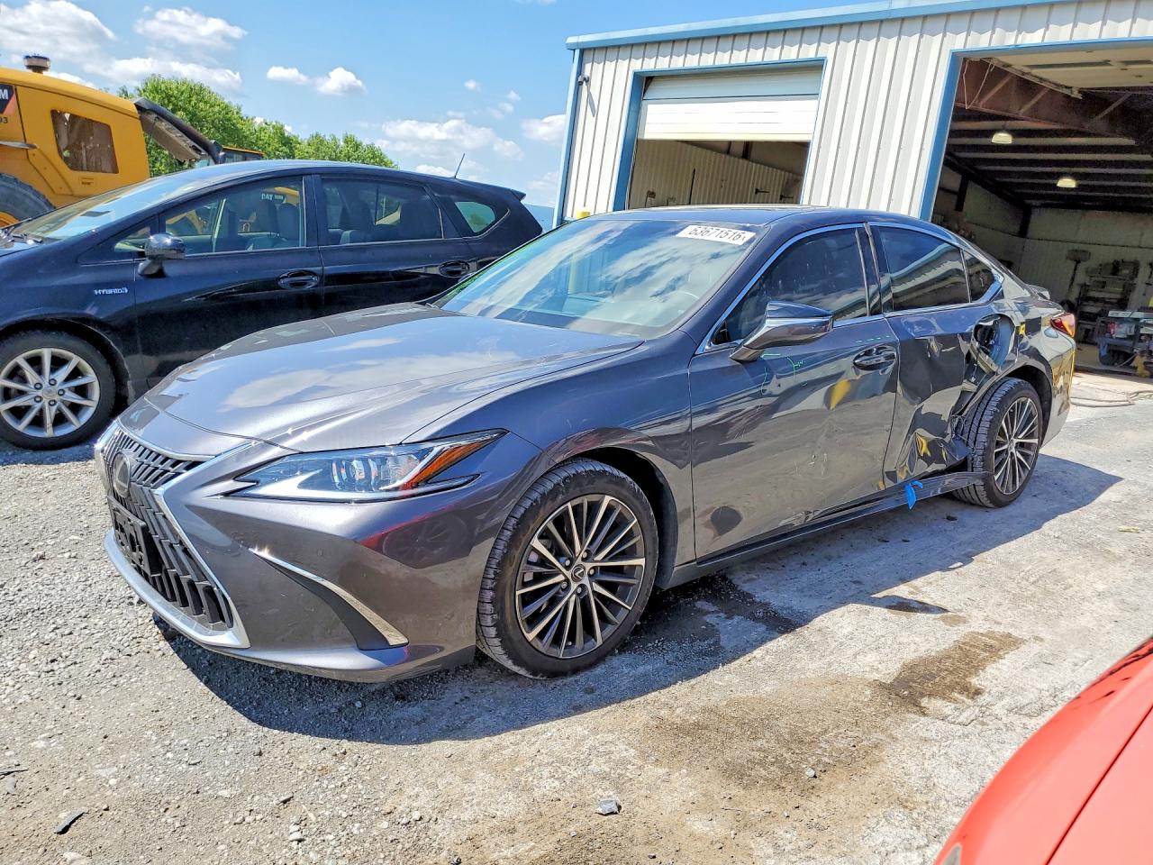 2023 Lexus ES 350, VIN 58ADZ1B19PU141742 — Side