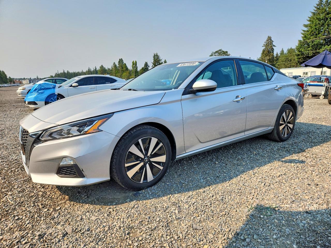 2022 Nissan Altima SV, VIN 1N4BL4DW4NN364895 — Side