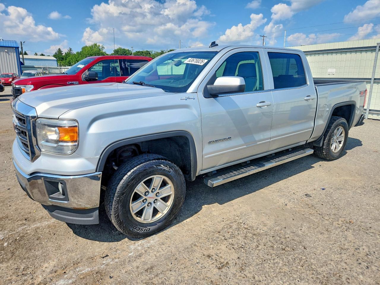 2014 GMC Sierra 1500 SLE, VIN 3GTU2UEH0EG262850 — Normal wear