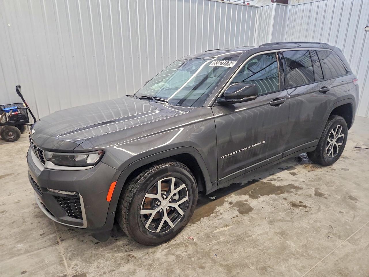 2026 Jeep Grand Cherokee Limited, VIN 1C4RJHBR3TC261169 — Front end