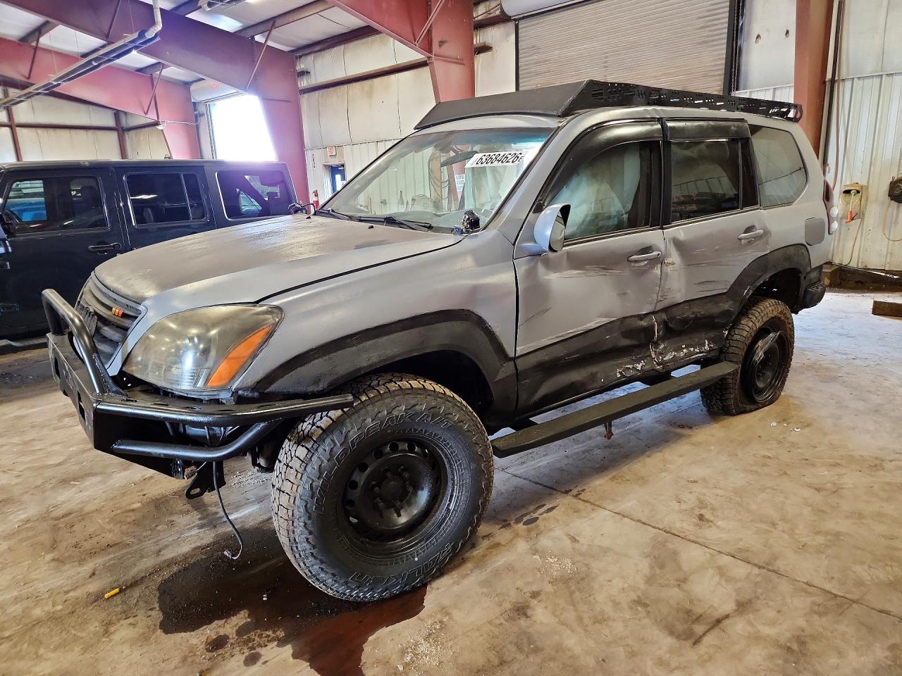 2004 Lexus GX 470, VIN JTJBT20X140046139 — Rollover