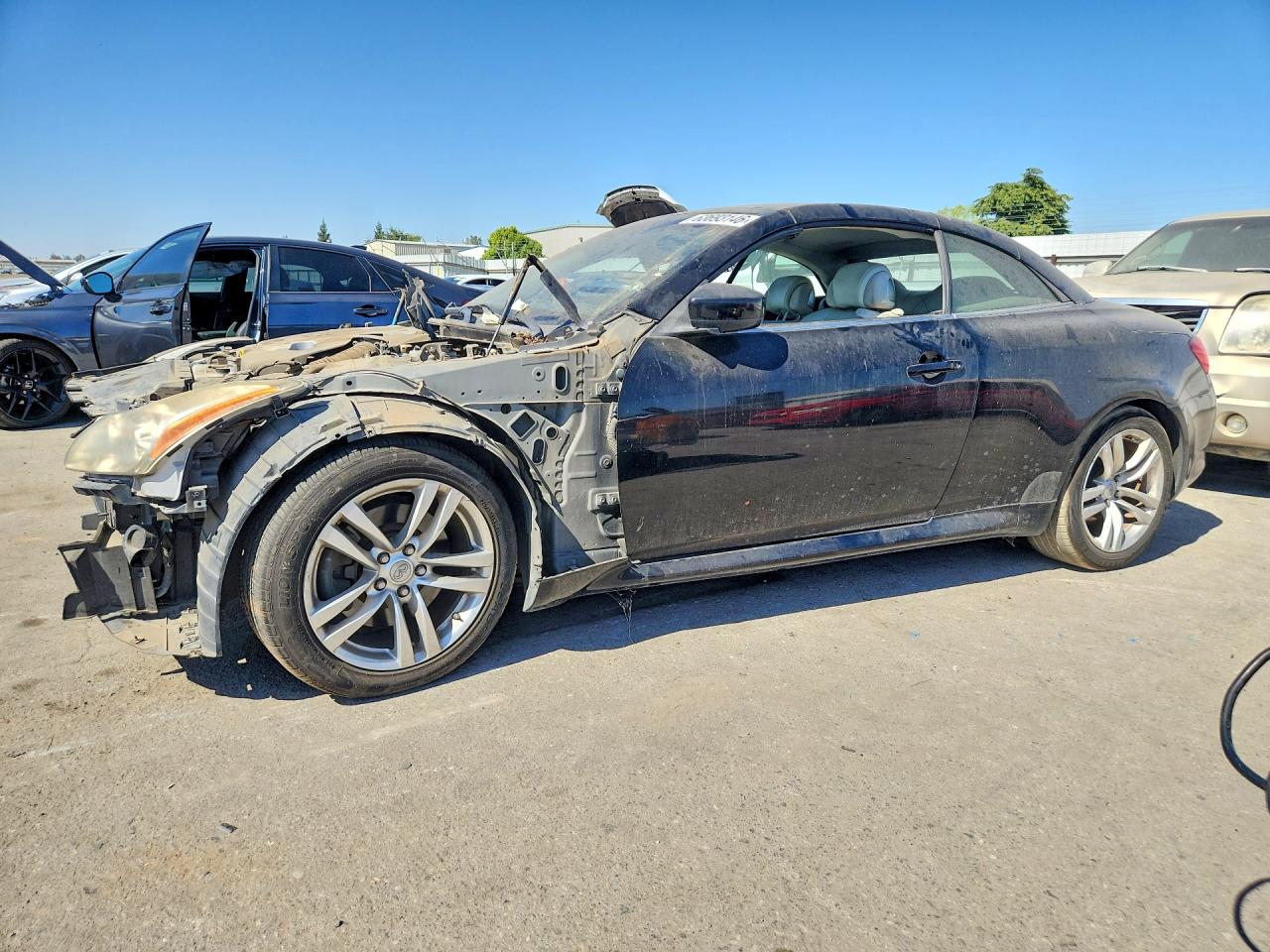 2009 Infiniti G37, VIN JNKCV66E99M724259 — Front end