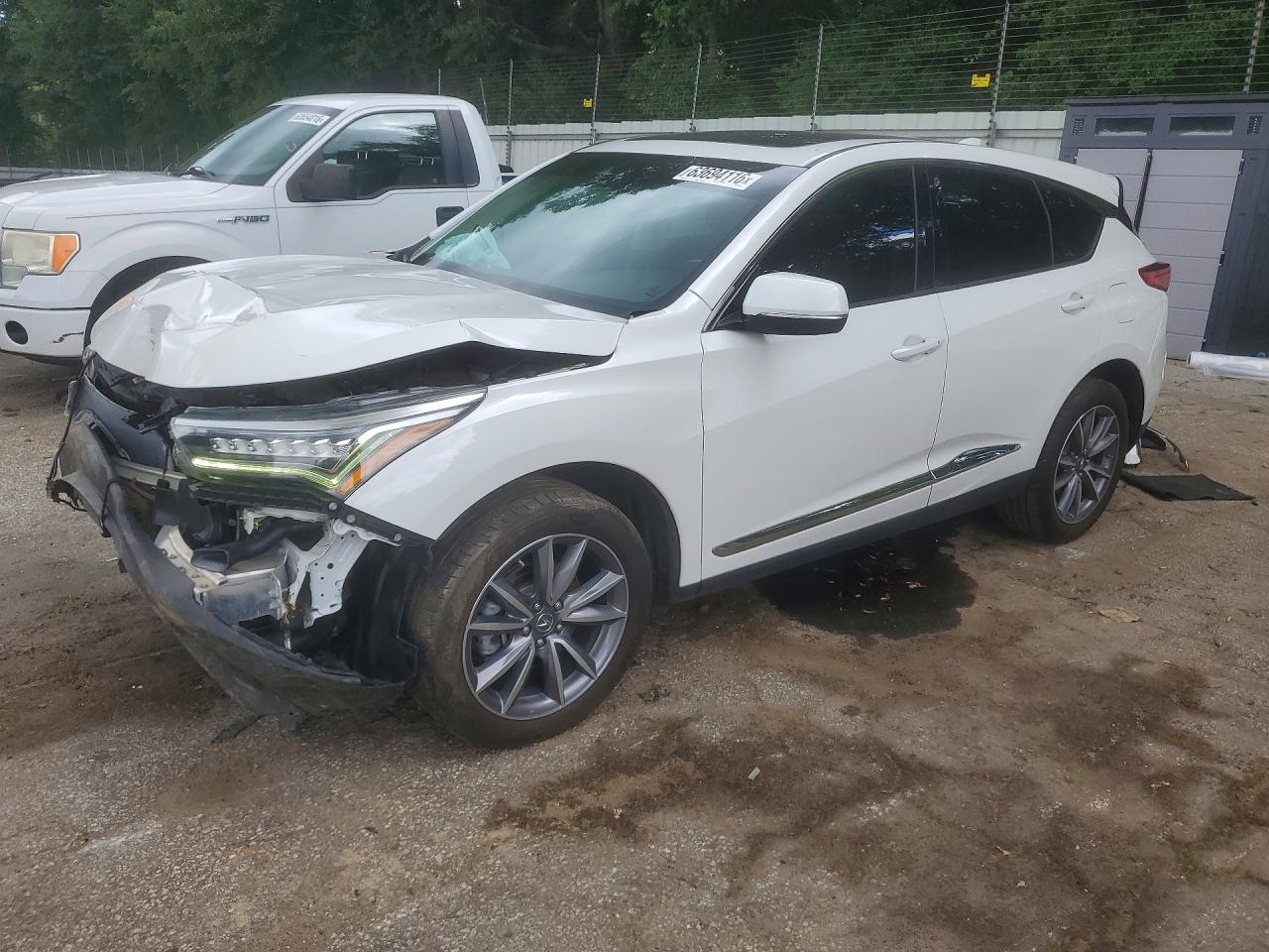 2020 Acura RDX Technology, VIN 5J8TC2H51LL030161 — Front end