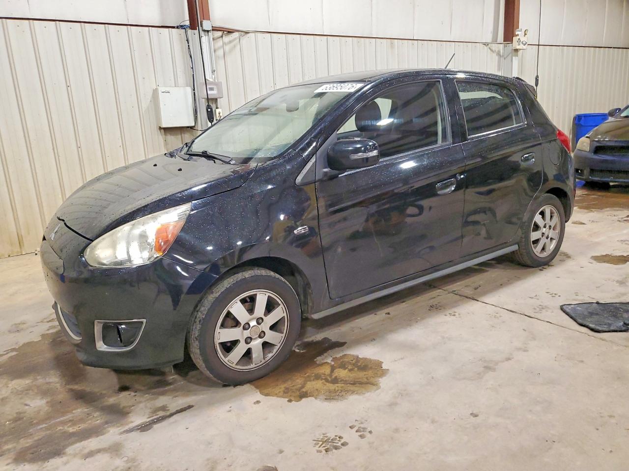 2015 Mitsubishi Mirage ES, VIN ML32A4HJ1FH055533 — Side