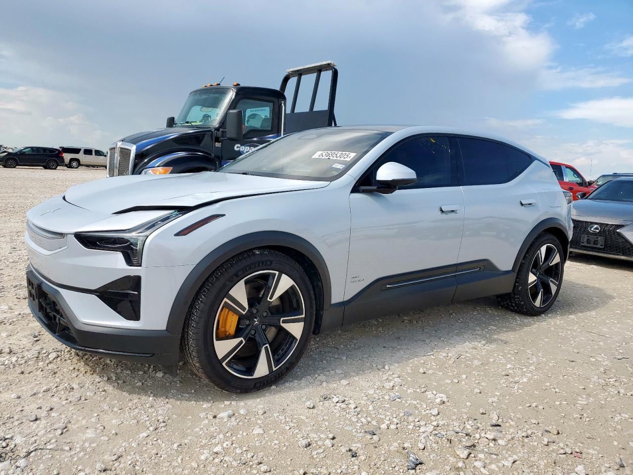 2025 Polestar 3, VIN YSREA3YB9SB001146 — Front end