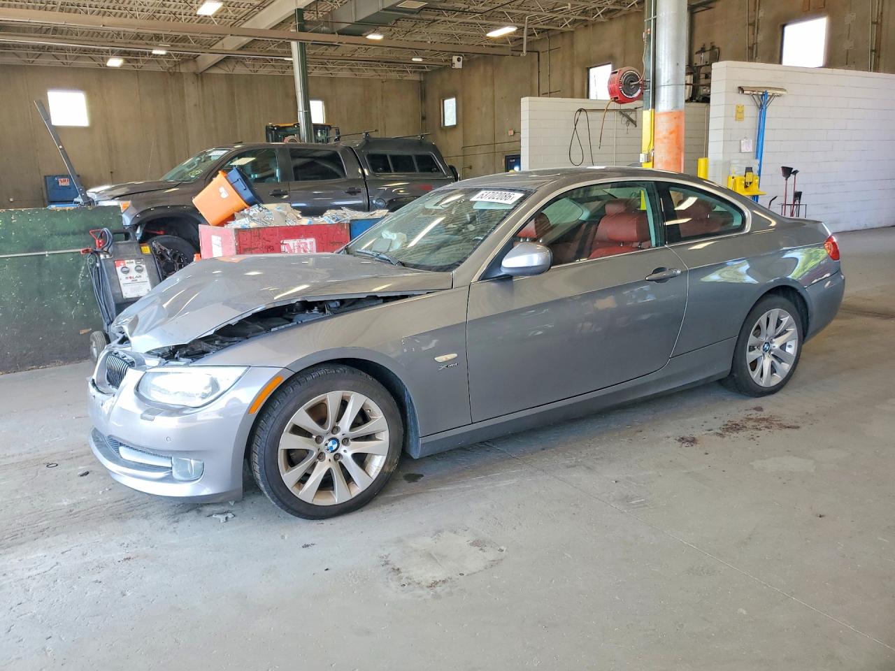 2011 BMW 3 Series 328i xDrive, VIN WBAKF5C54BE656345 — Front end