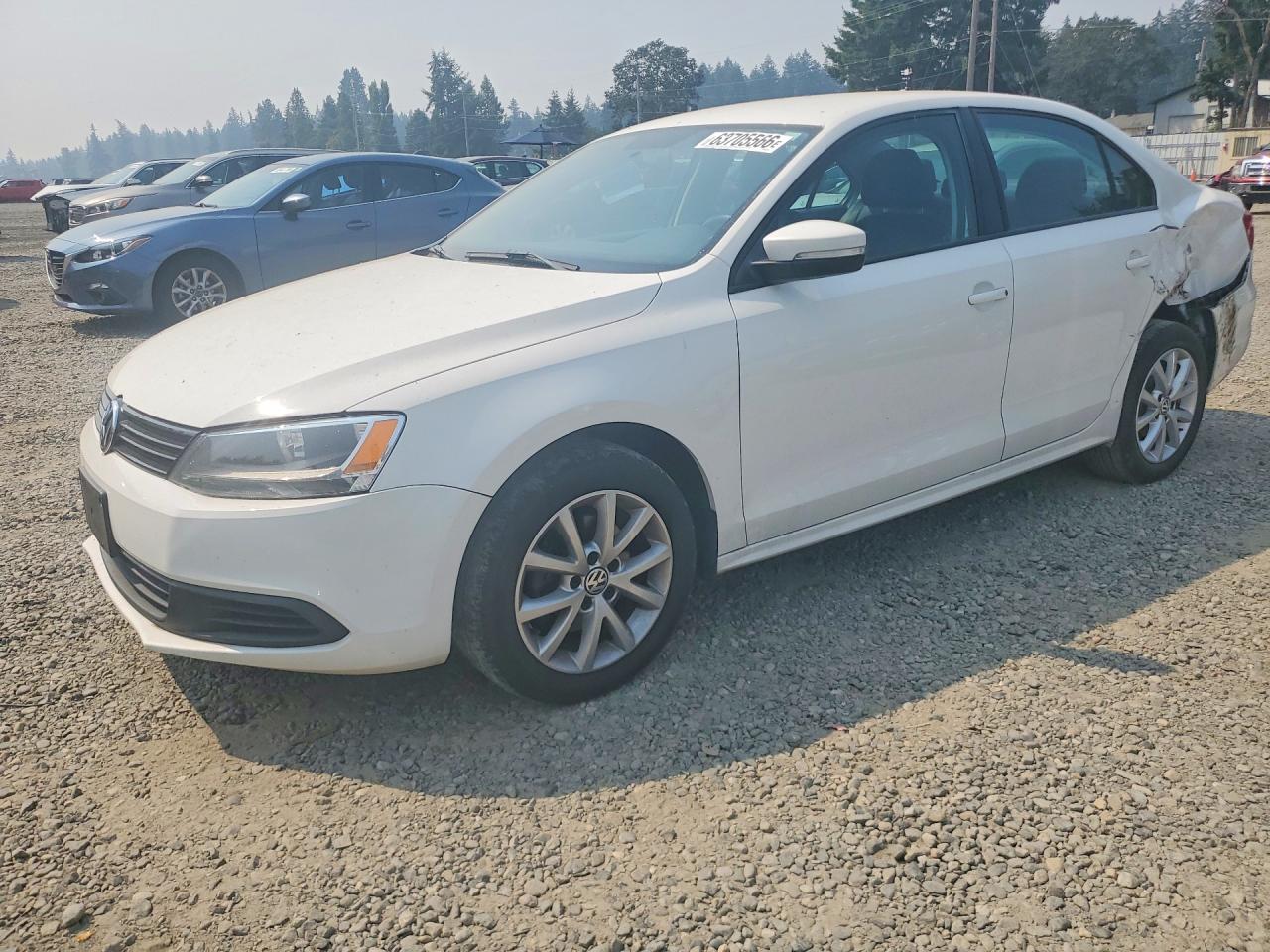 2012 Volkswagen Jetta SE, VIN 3VWDP7AJXCM302570 — Rear end