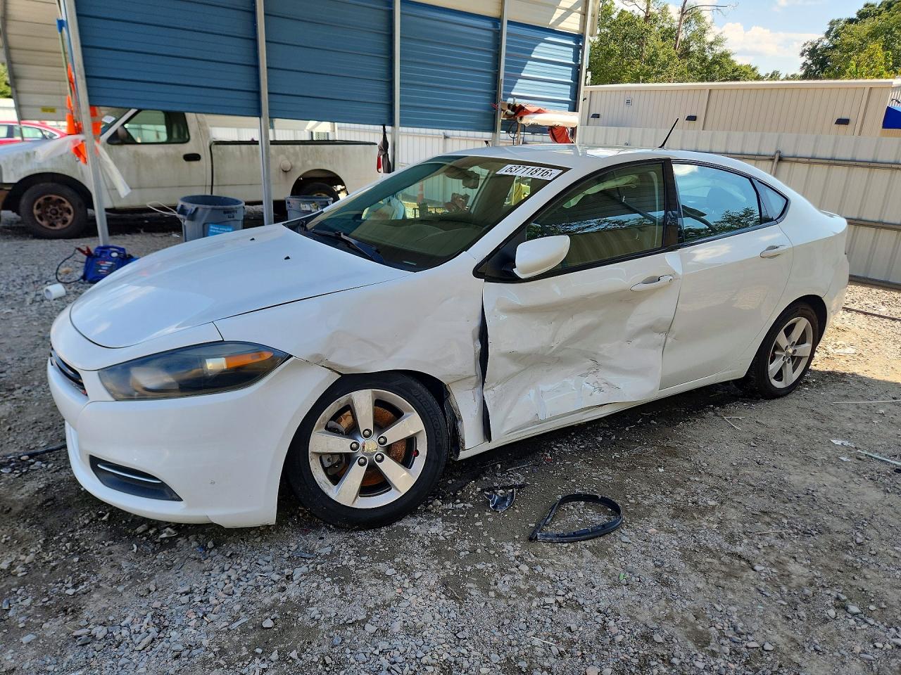 2016 Dodge Dart SXT, VIN 1C3CDFBB7GD635260 — Front end