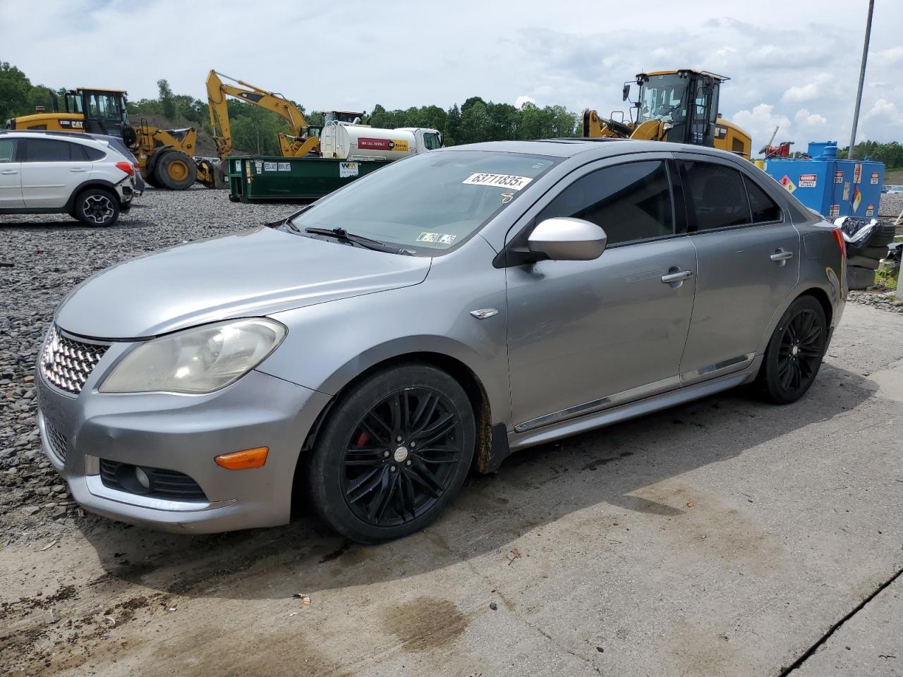 2012 Suzuki Kizashi SLS Sport, VIN JS2RF9A89C6100720 — Rear end