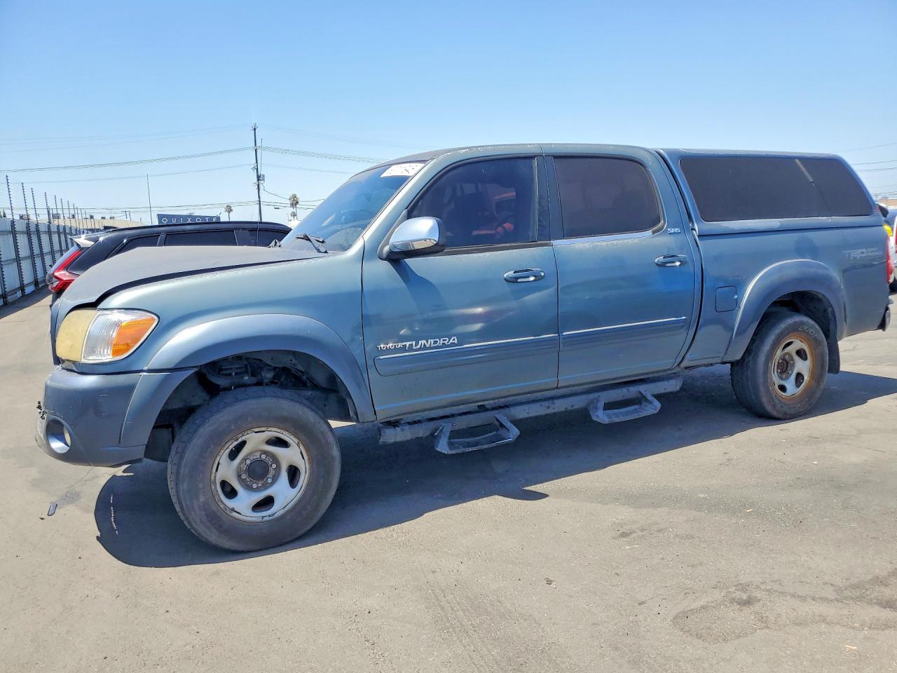 2006 Toyota Tundra SR5, VIN 5TBDT44116S538126 — Front end