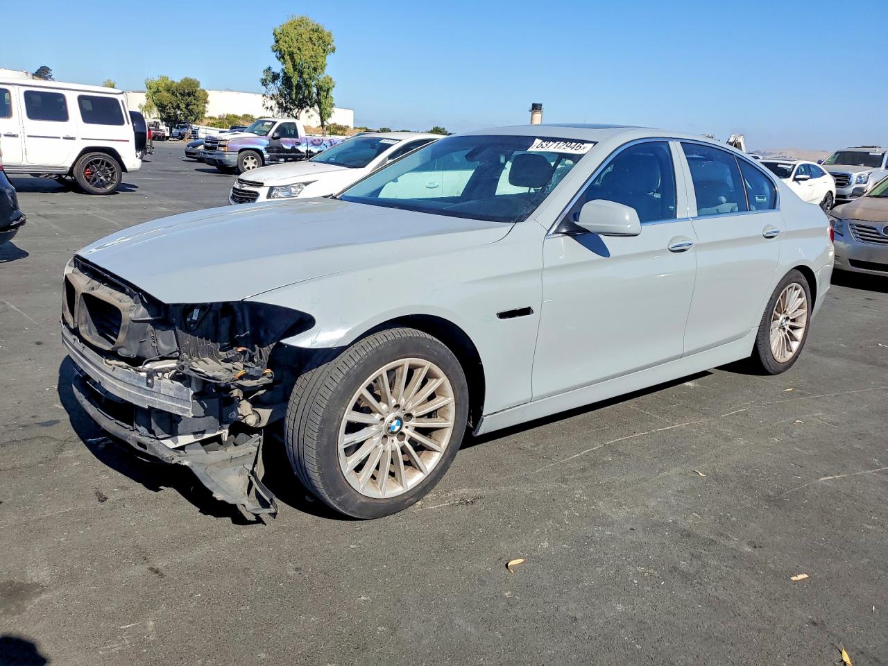 2011 BMW 5 Series 535i, VIN WBAFR7C58BC805310 — Front end