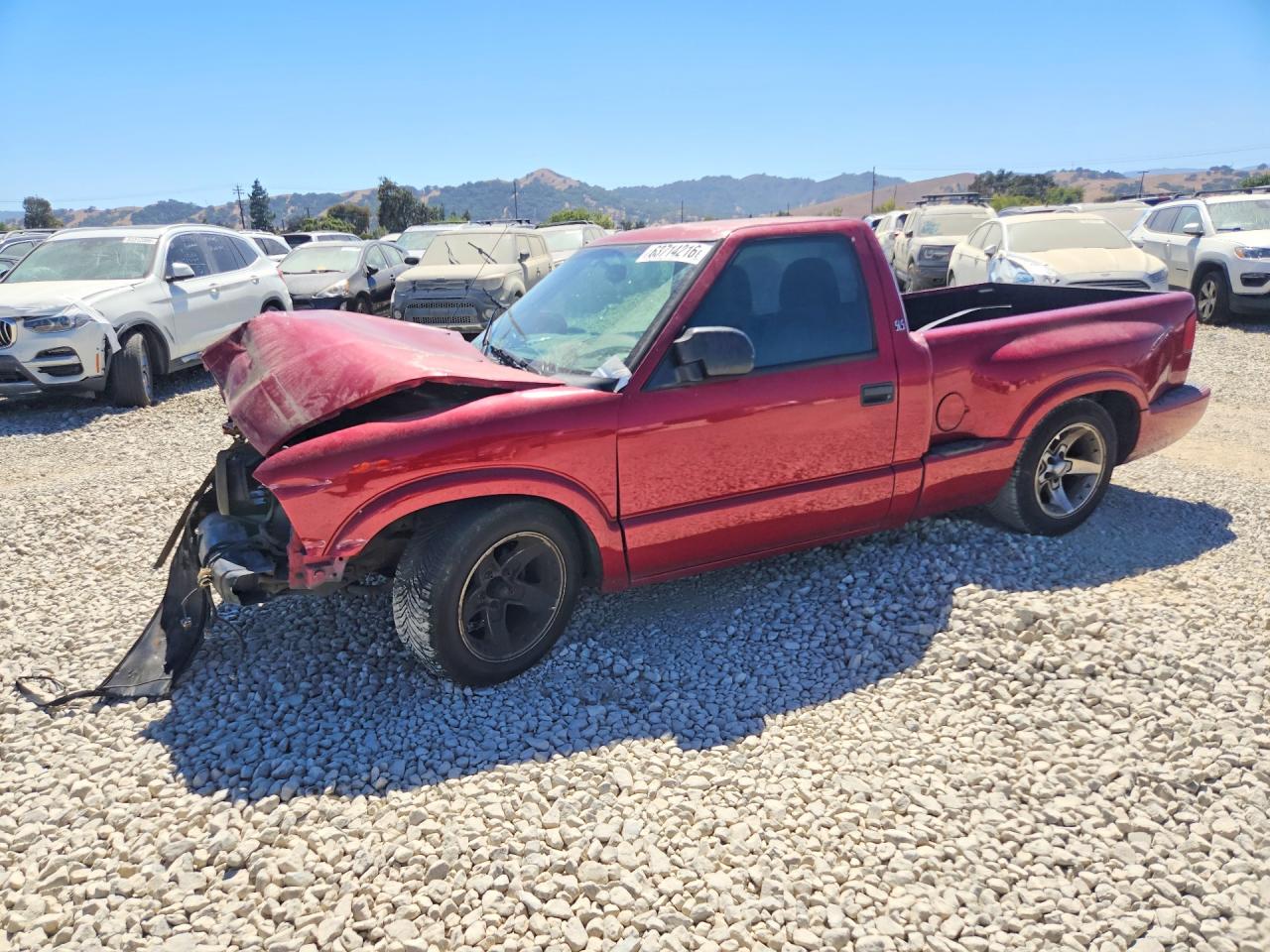 2001 GMC Sonoma SLS 1SR, VIN 1GTCS145818127701 — Перед