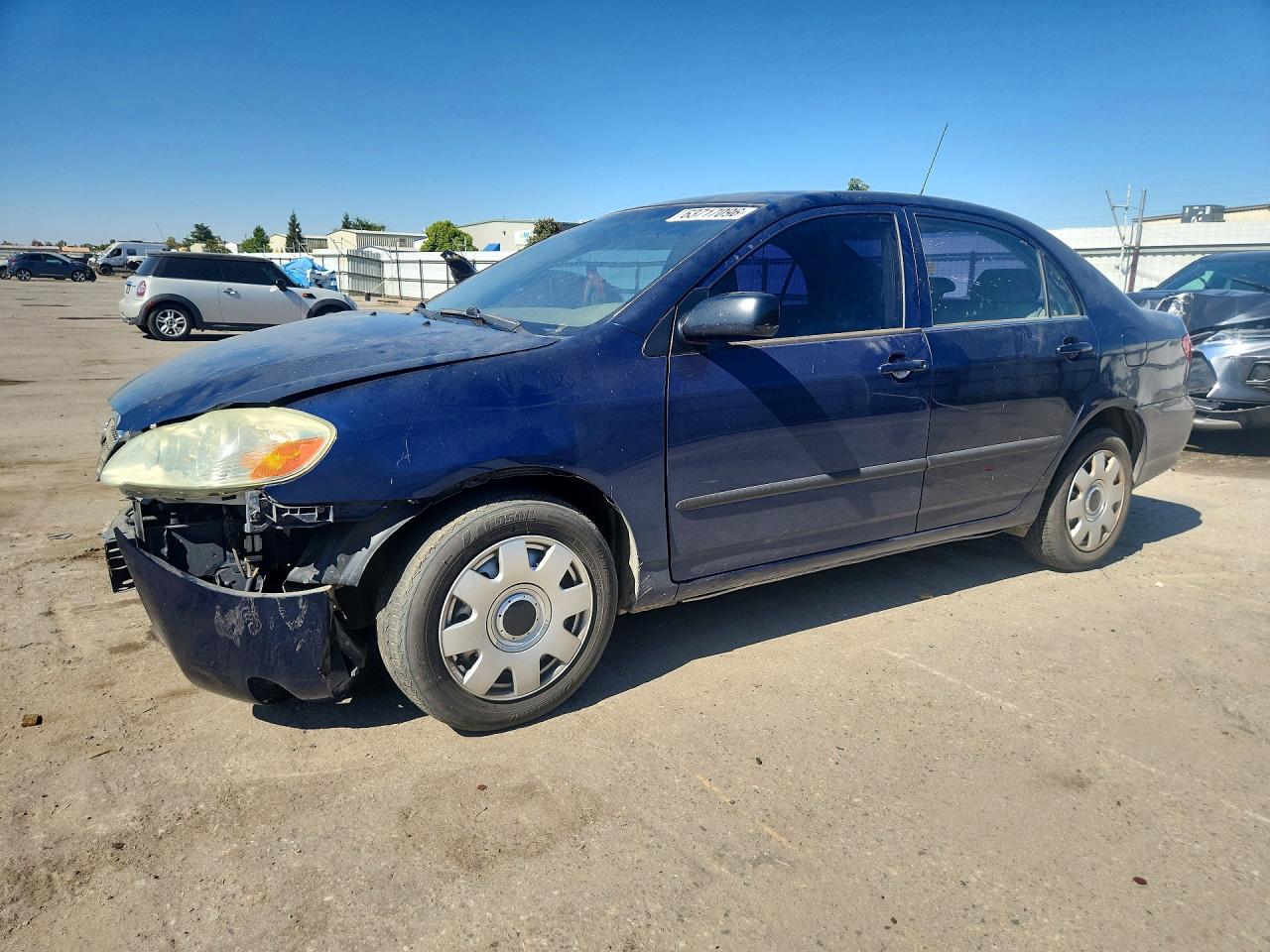 2007 Toyota Corolla CE, VIN JTDBR32E570130343 — Перед