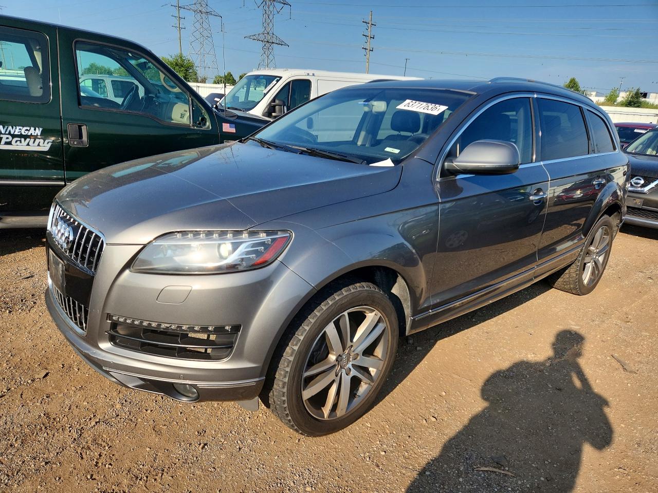 2011 Audi Q7 Premium Plus, VIN WA1LGAFE0BD009661 — Front end