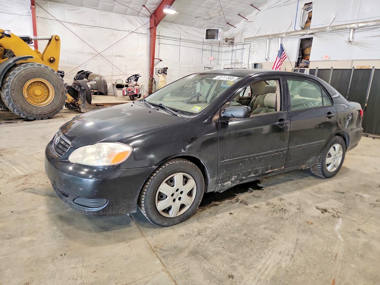 2005 Toyota Corolla LE, VIN JTDBR32EX50057368 — Side