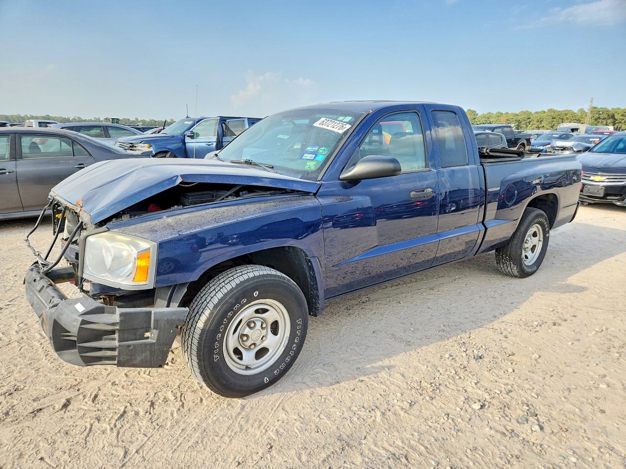 2006 Dodge Dakota ST, VIN 1D7HE22KX6S689515 — Перед