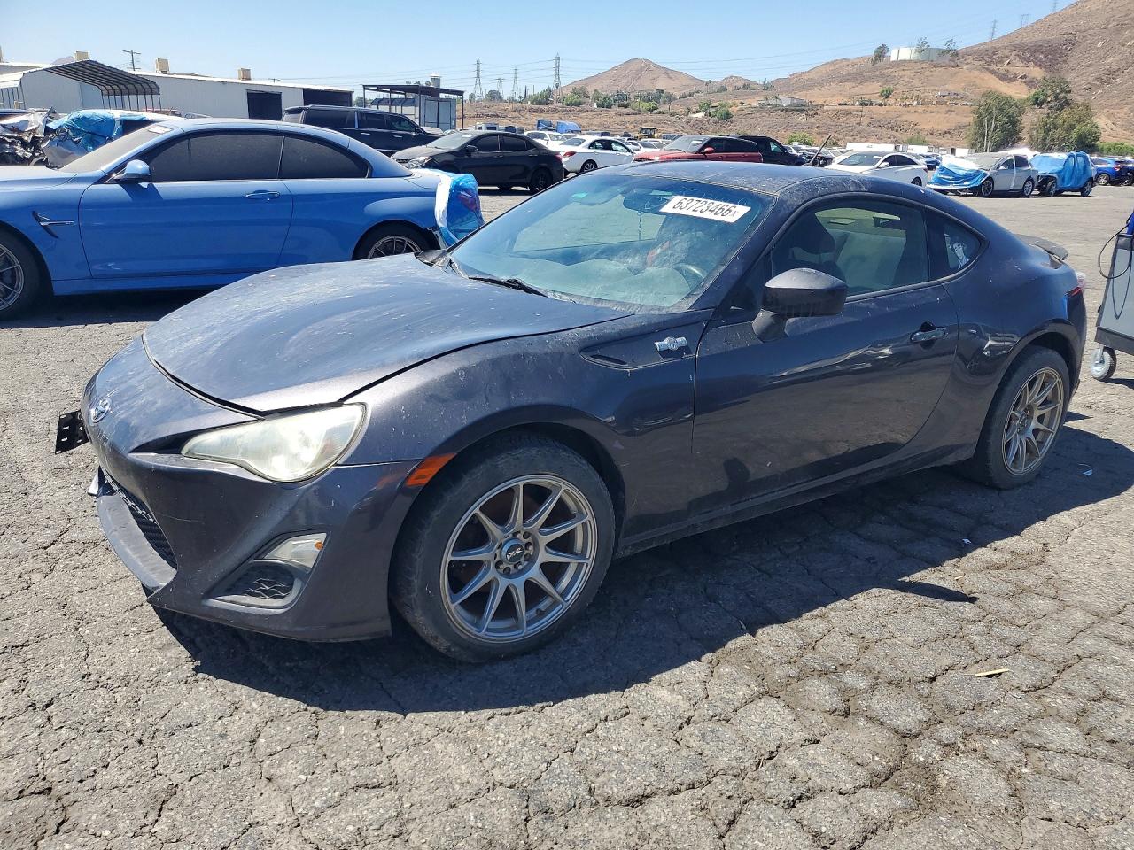 2013 Scion FR-S, VIN JF1ZNAA18D1725969 — Minor dents and scratches