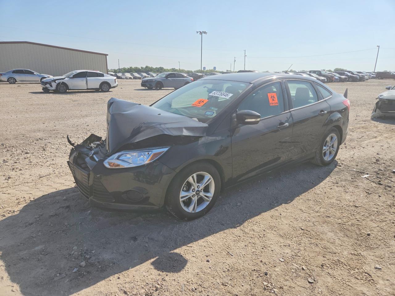 2014 Ford Focus SE, VIN 1FADP3F2XEL412929 — Front end