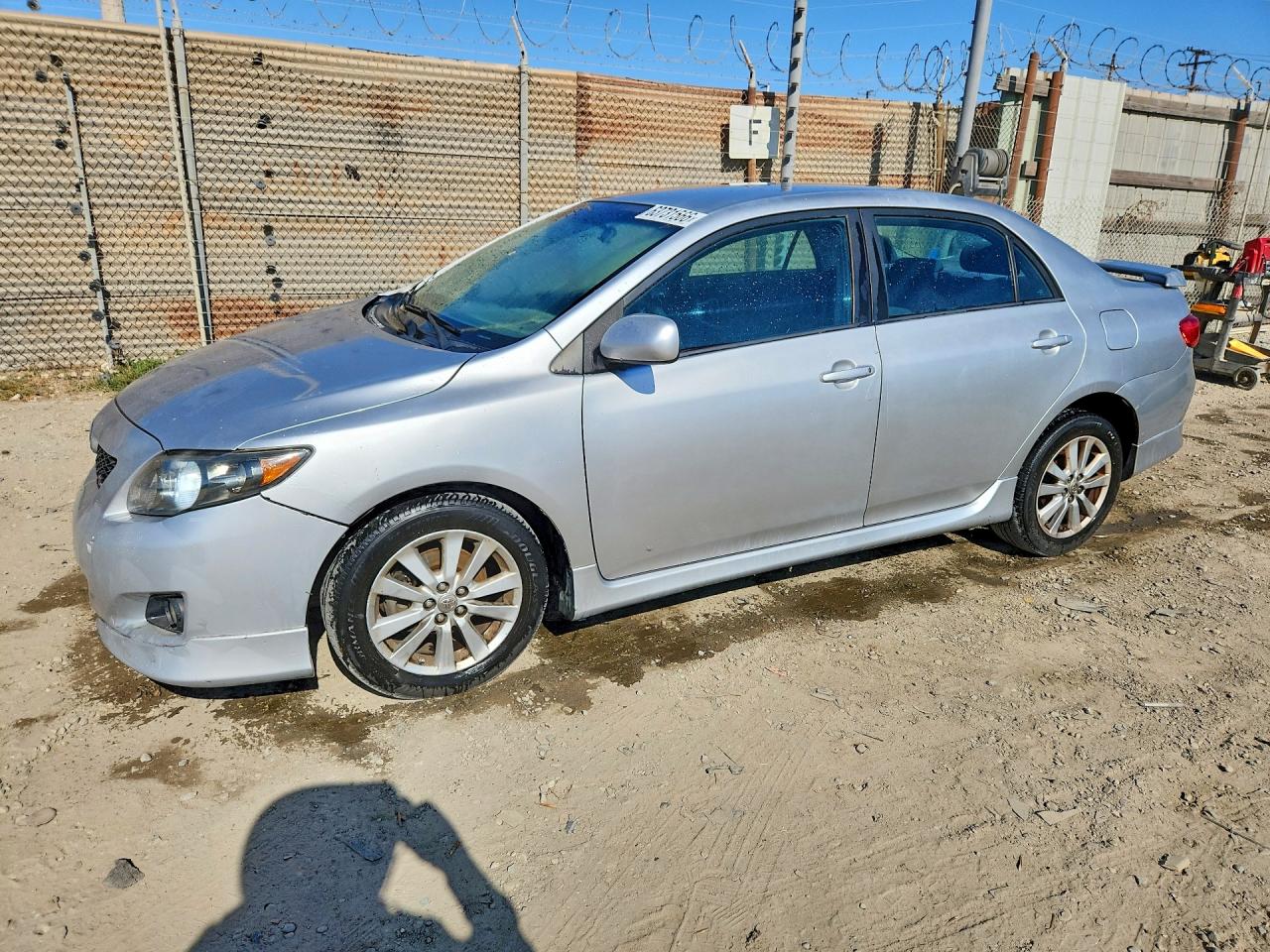 2010 Toyota Corolla LE, VIN 2T1BU4EE2AC420679 — Minor dents and scratches