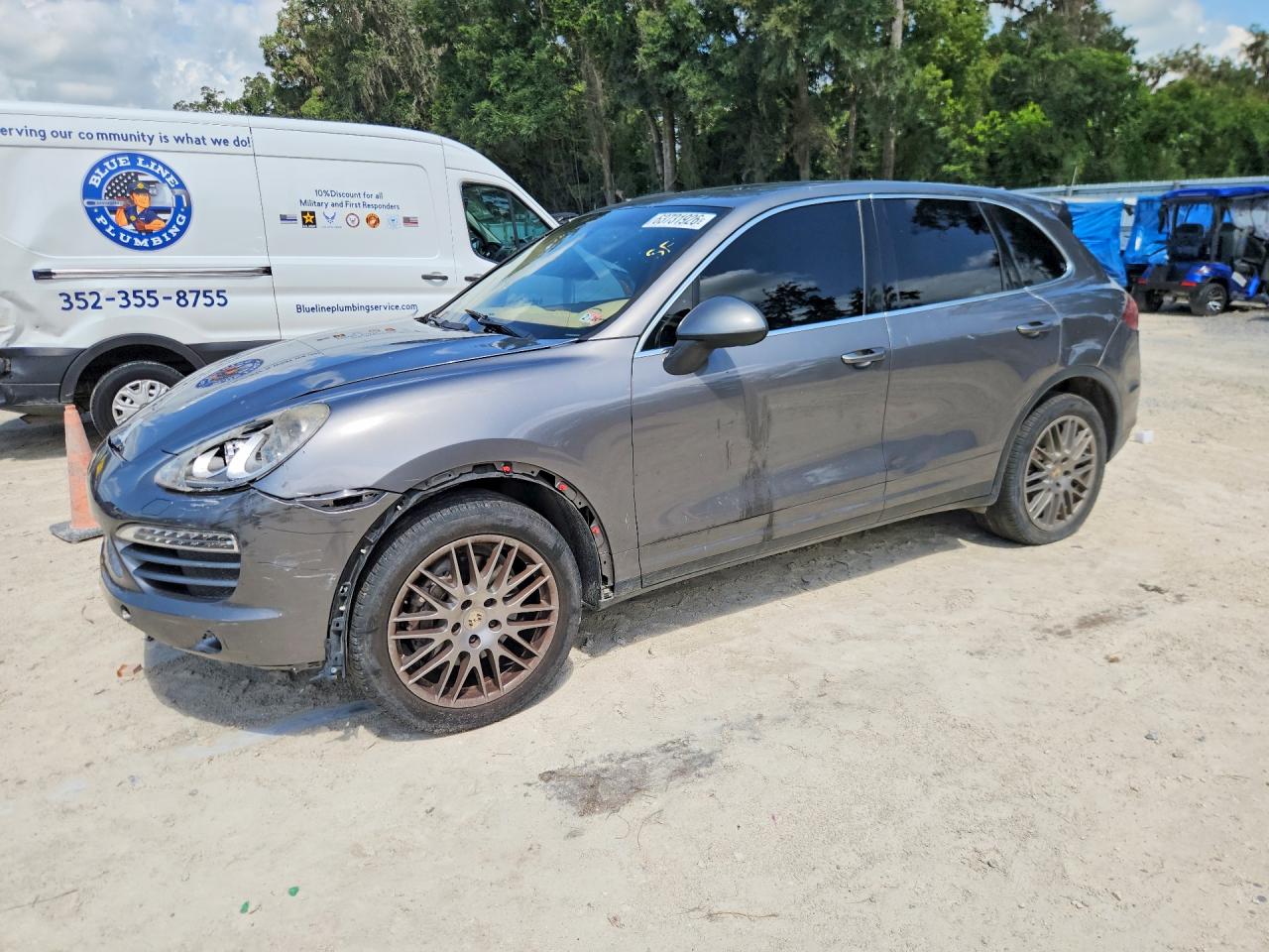 2013 Porsche Cayenne, VIN WP1AA2A22DLA02932 — Side
