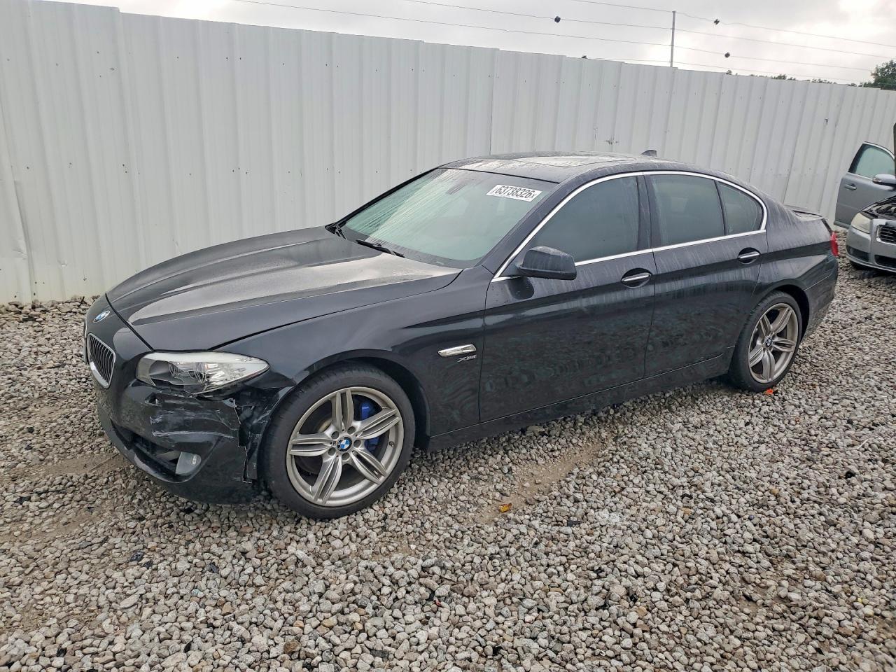 2012 BMW 5 Series 535i xDrive, VIN WBAFU7C56CDU58862 — Front end