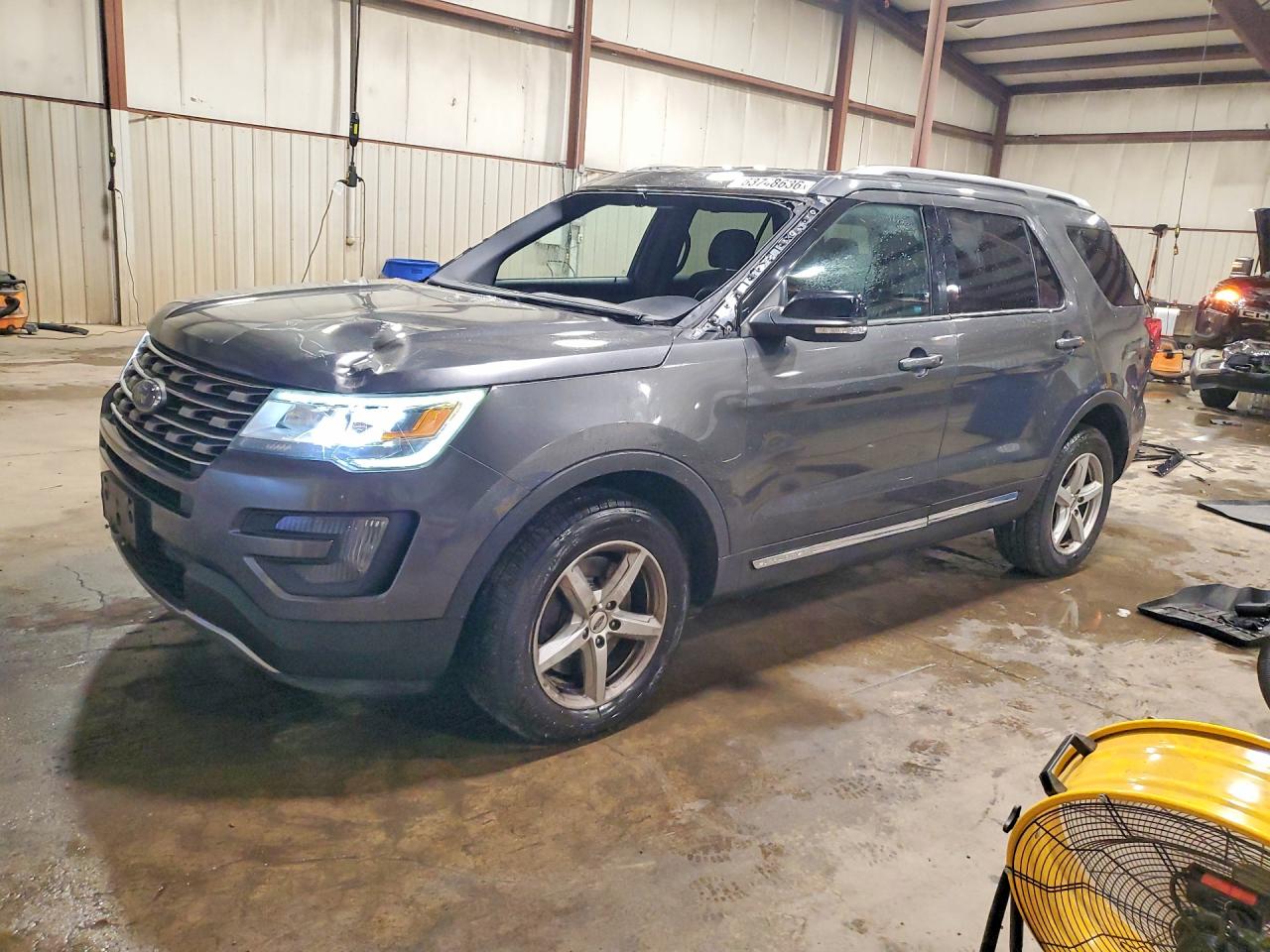 2016 Ford Explorer XLT, VIN 1FM5K8D86GGA22046 — Roof