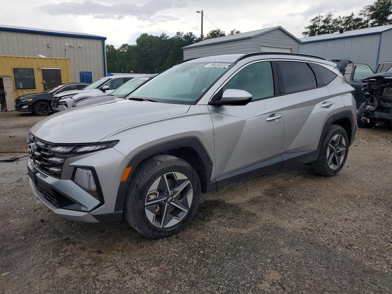 2025 Hyundai Tucson SEL, VIN 5NMJBCDE6SH518459 — Minor dents and scratches